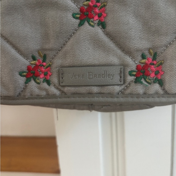 Vera Bradley Carson Quilted Floral Crossbody Bag - Gray and Pink- flaw - Picture 2 of 9